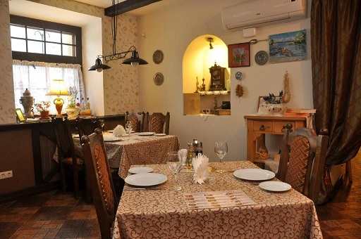 Ресторан Кухмистр на Думки Бай